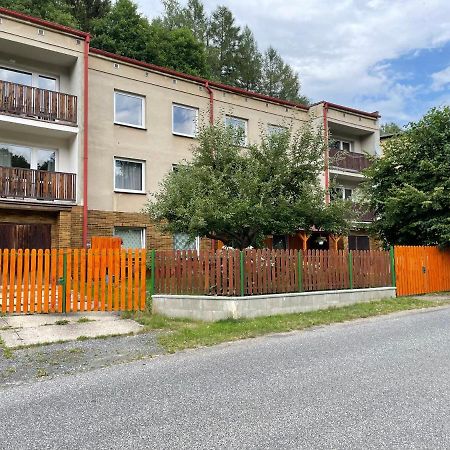Apartmany Pod Prehradou Chřibská Εξωτερικό φωτογραφία
